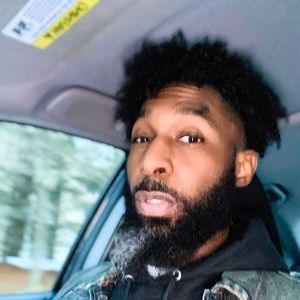 Meet your Posher, Derrell